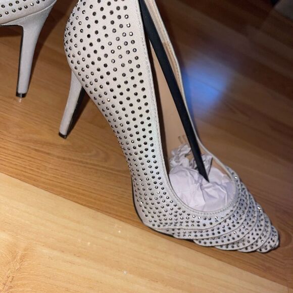 Silver Metallic Diamond Studded Pump Silver Metallic Diamond Studded Pump - Picture 7 of 16